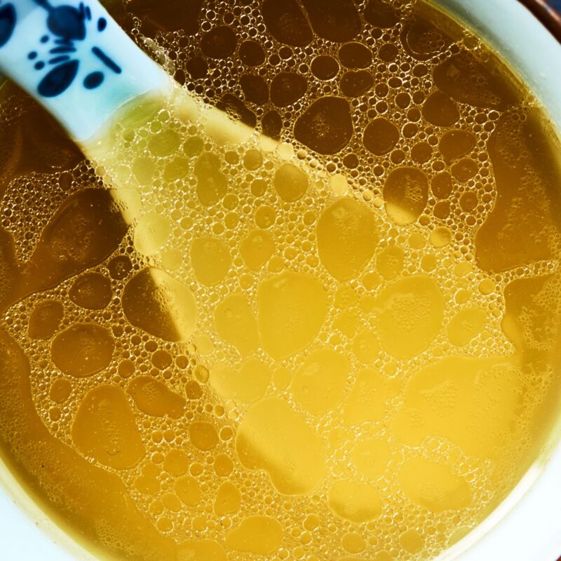 Brodo di pollo, alimento tradizionale legato al collagene di tipo II